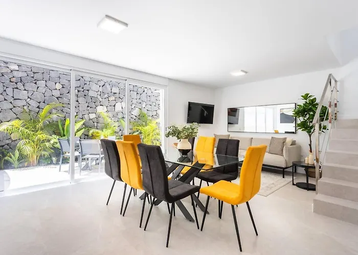 Sunnyland Casa Acoran